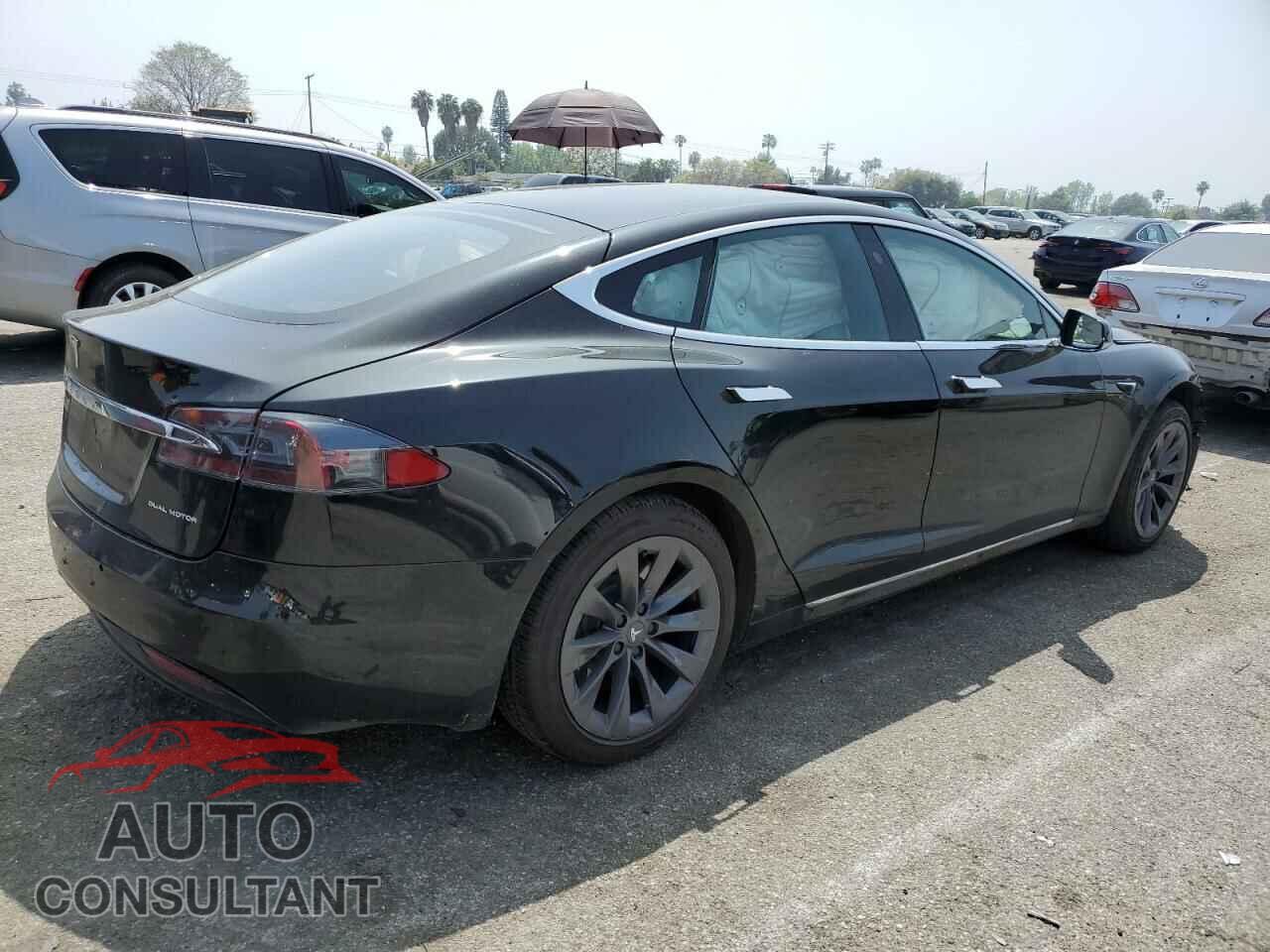 TESLA MODEL S 2020 - 5YJSA1E24LF359377