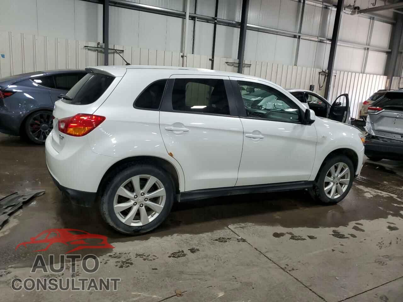 MITSUBISHI OUTLANDER 2014 - 4A4AR3AU7EE022075