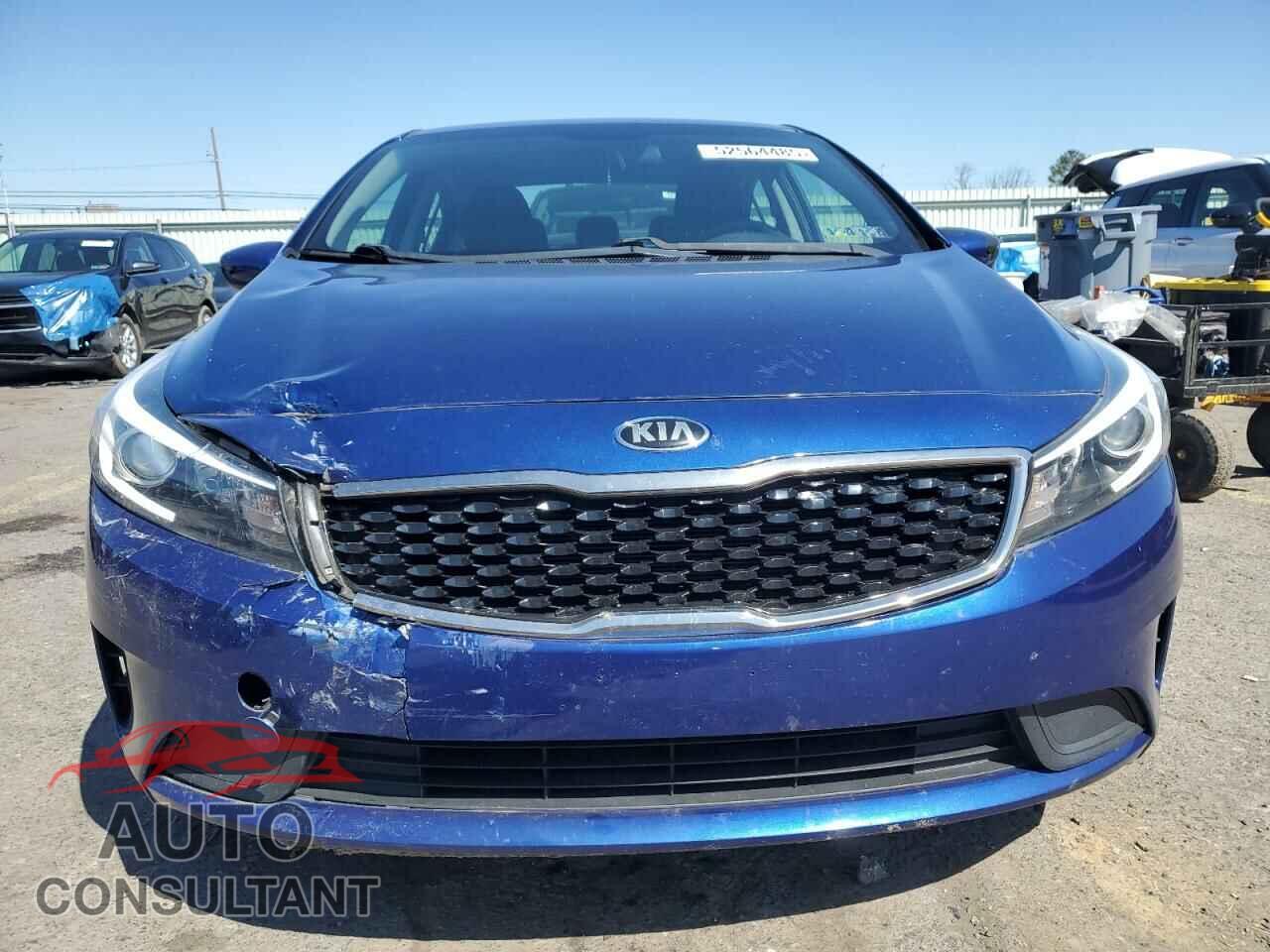 KIA FORTE 2017 - 3KPFK4A77HE140752