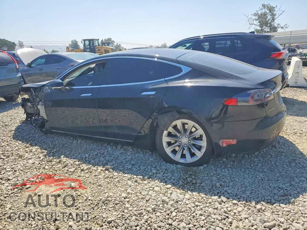 TESLA MODEL S 2017 - 5YJSA1E2XHF193082
