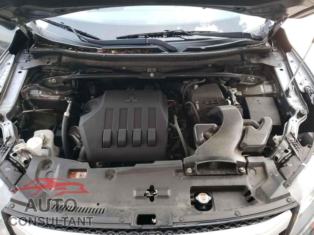 MITSUBISHI ECLIPSE 2018 - JA4AS3AA8JZ042964