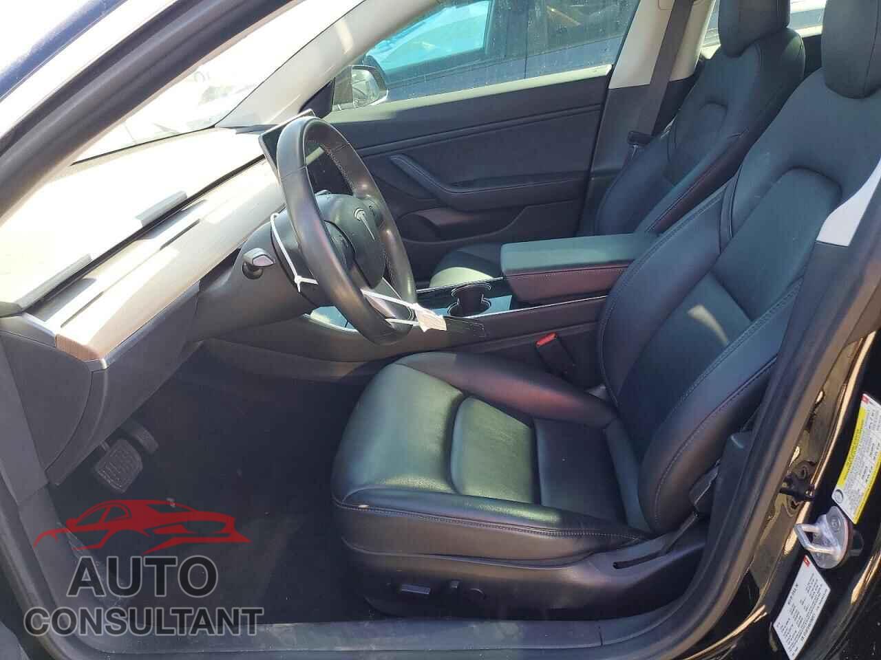 TESLA MODEL 3 2018 - 5YJ3E1EA5JF060171