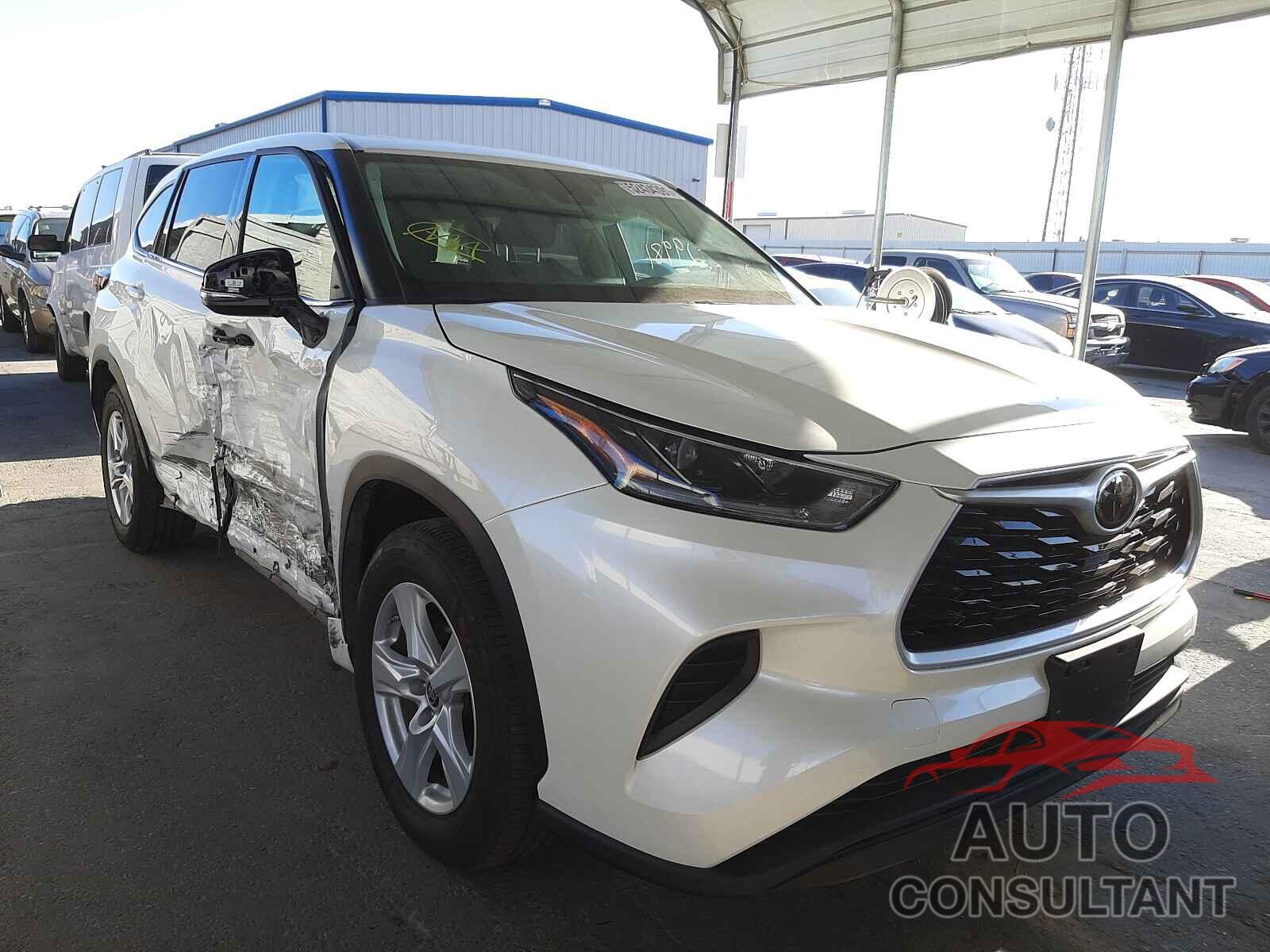 TOYOTA HIGHLANDER 2021 - 5TDCZRAH1MS517452
