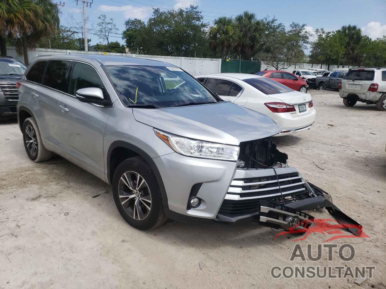 TOYOTA HIGHLANDER 2017 - 5TDZZRFH5HS218197