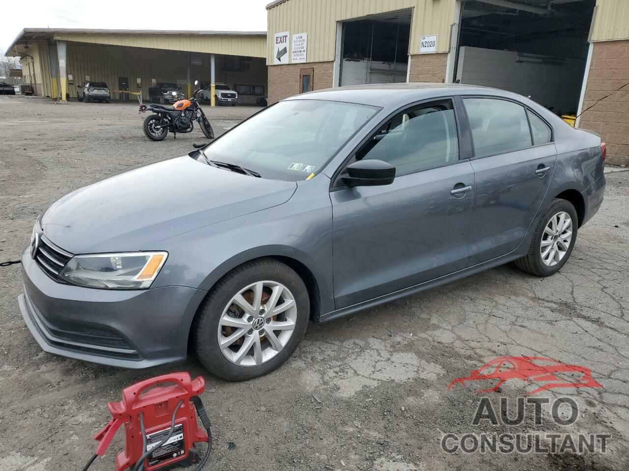 VOLKSWAGEN JETTA 2015 - 3VWD17AJ4FM317281