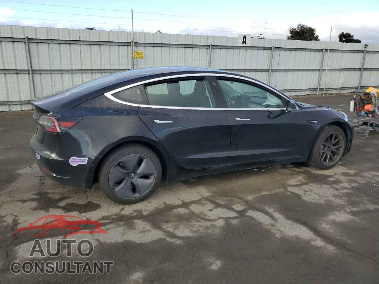 TESLA MODEL 3 2019 - 5YJ3E1EA6KF424633