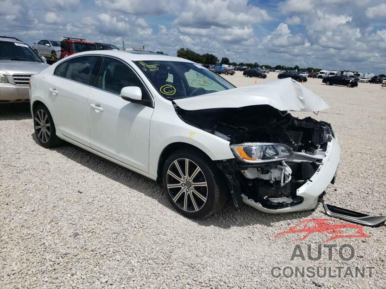 VOLVO S60 2017 - LYV402HK1HB143718