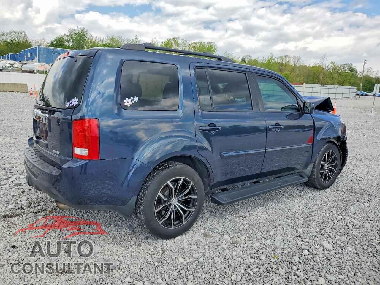 HONDA PILOT 2012 - 5FNYF4H68CB040852