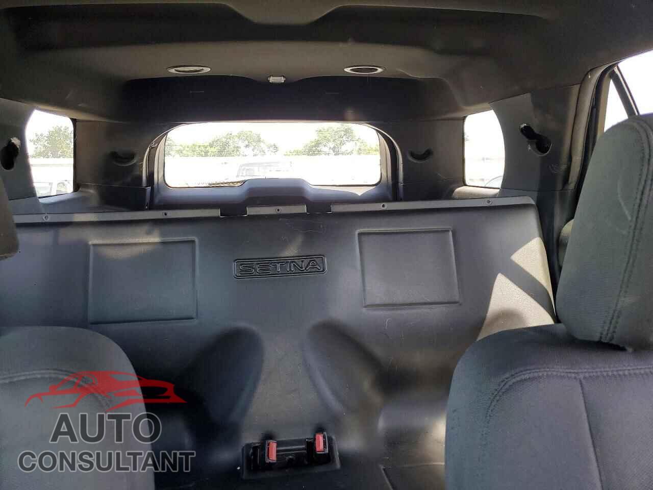 FORD EXPLORER 2017 - 1FM5K8AR0HGC25531
