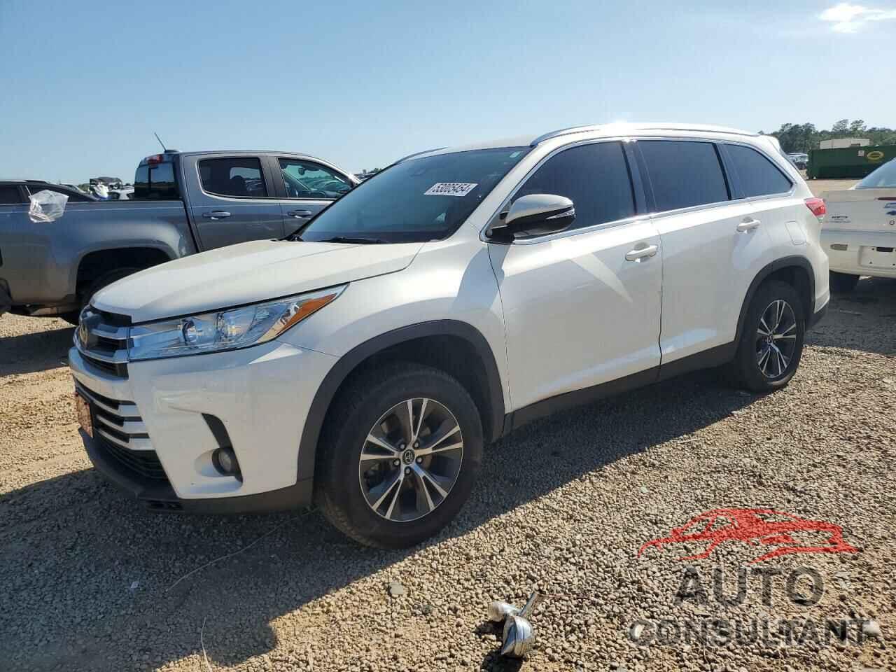 TOYOTA HIGHLANDER 2019 - 5TDKZRFH1KS559105