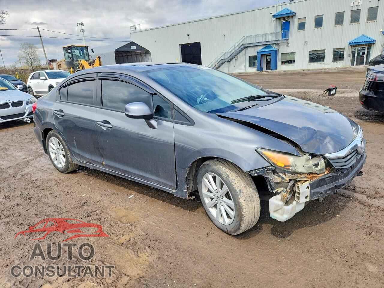 HONDA CIVIC 2012 - 2HGFB2F52CH009660