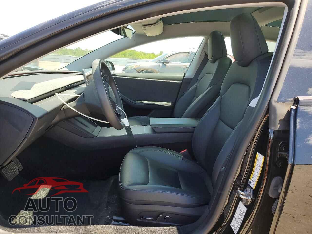 TESLA MODEL 3 2024 - 5YJ3E1EB3RF792822