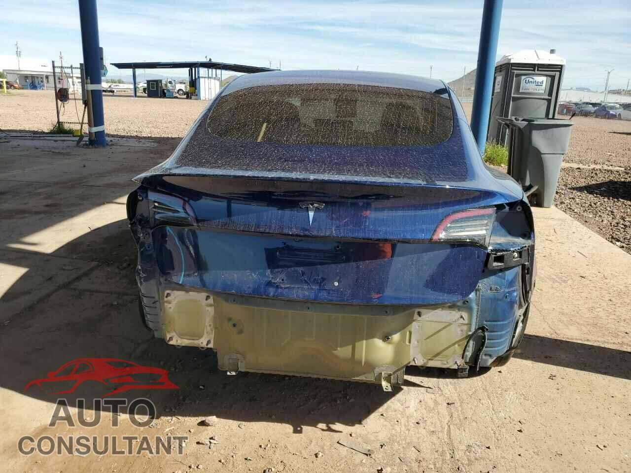 TESLA MODEL 3 2018 - 5YJ3E1EA0JF044752