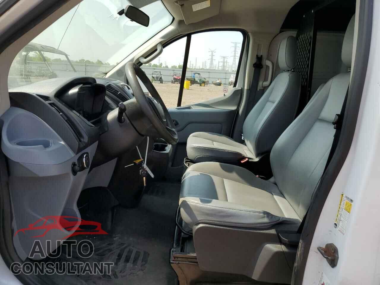 FORD TRANSIT 2015 - 1FTNE1ZM0FKA93991