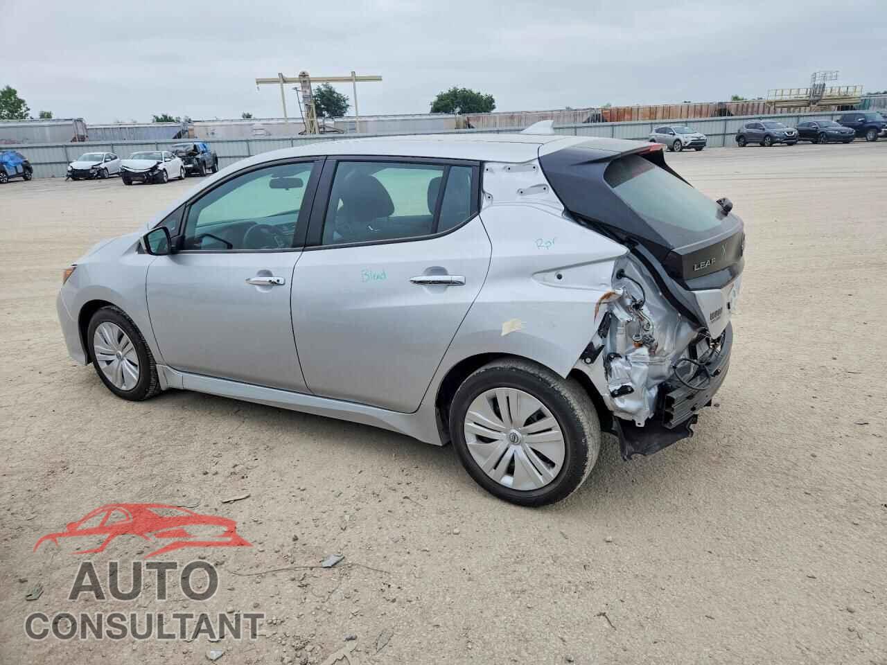 NISSAN LEAF 2024 - 1N4AZ1BV1RC555551