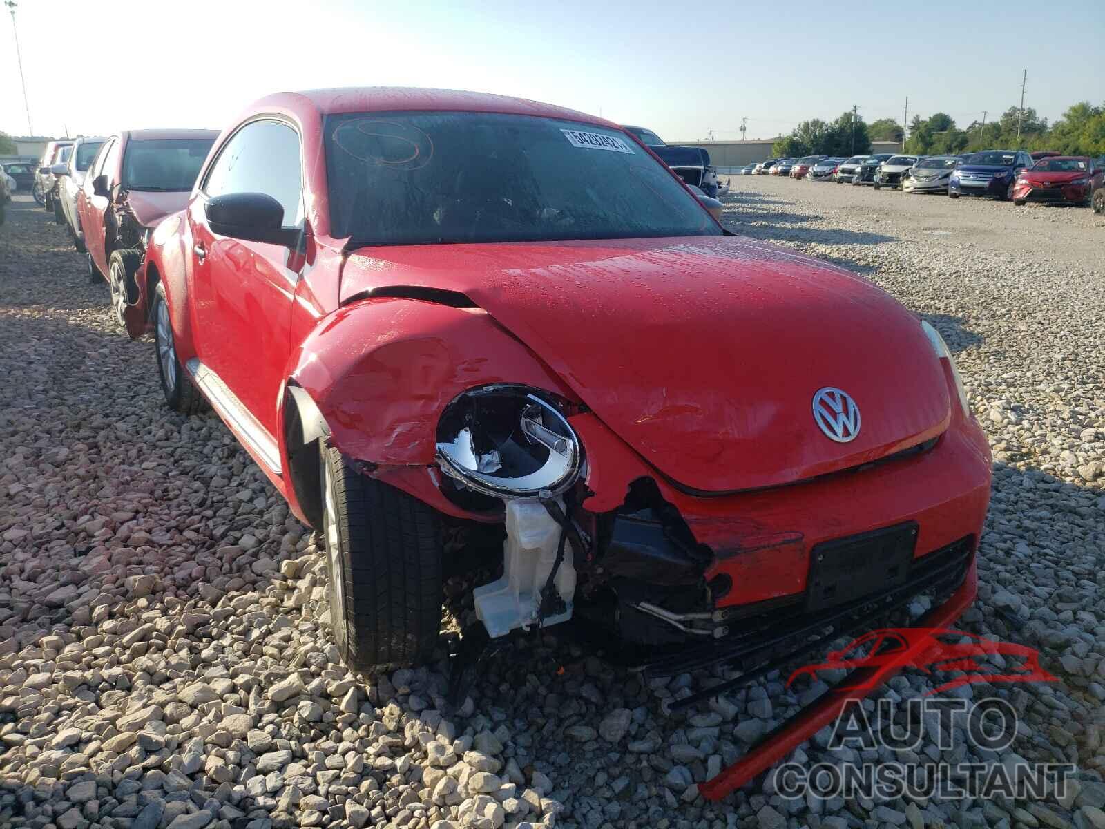 VOLKSWAGEN BEETLE 2017 - 3VWF17AT2HM621996