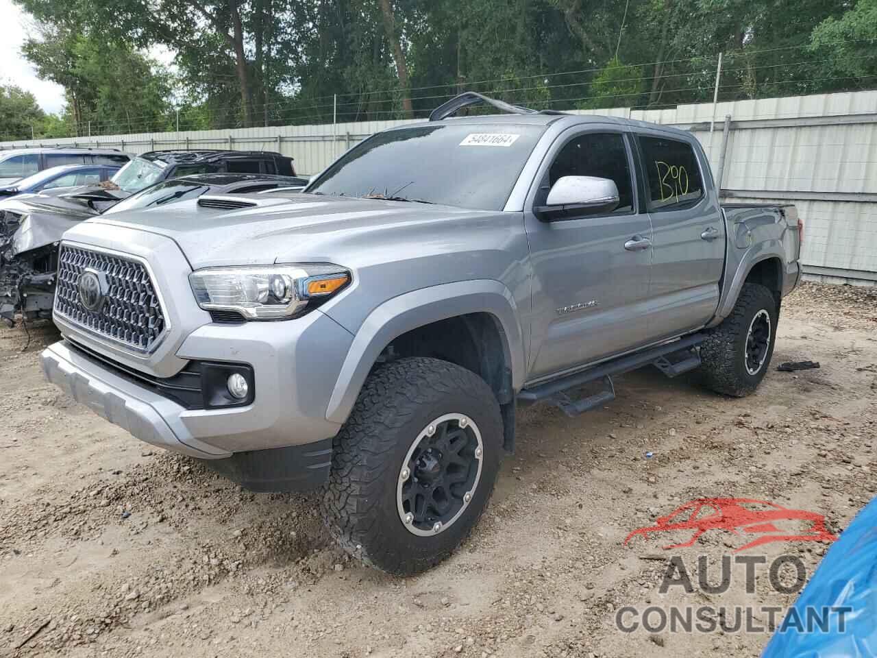 TOYOTA TACOMA 2019 - 3TMCZ5AN6KM203310