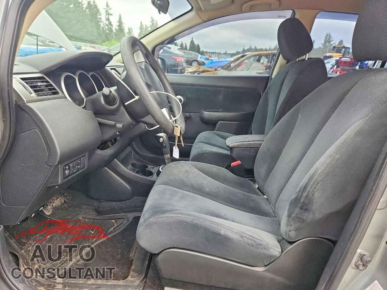 NISSAN VERSA 2011 - 3N1BC1CP8BL376257