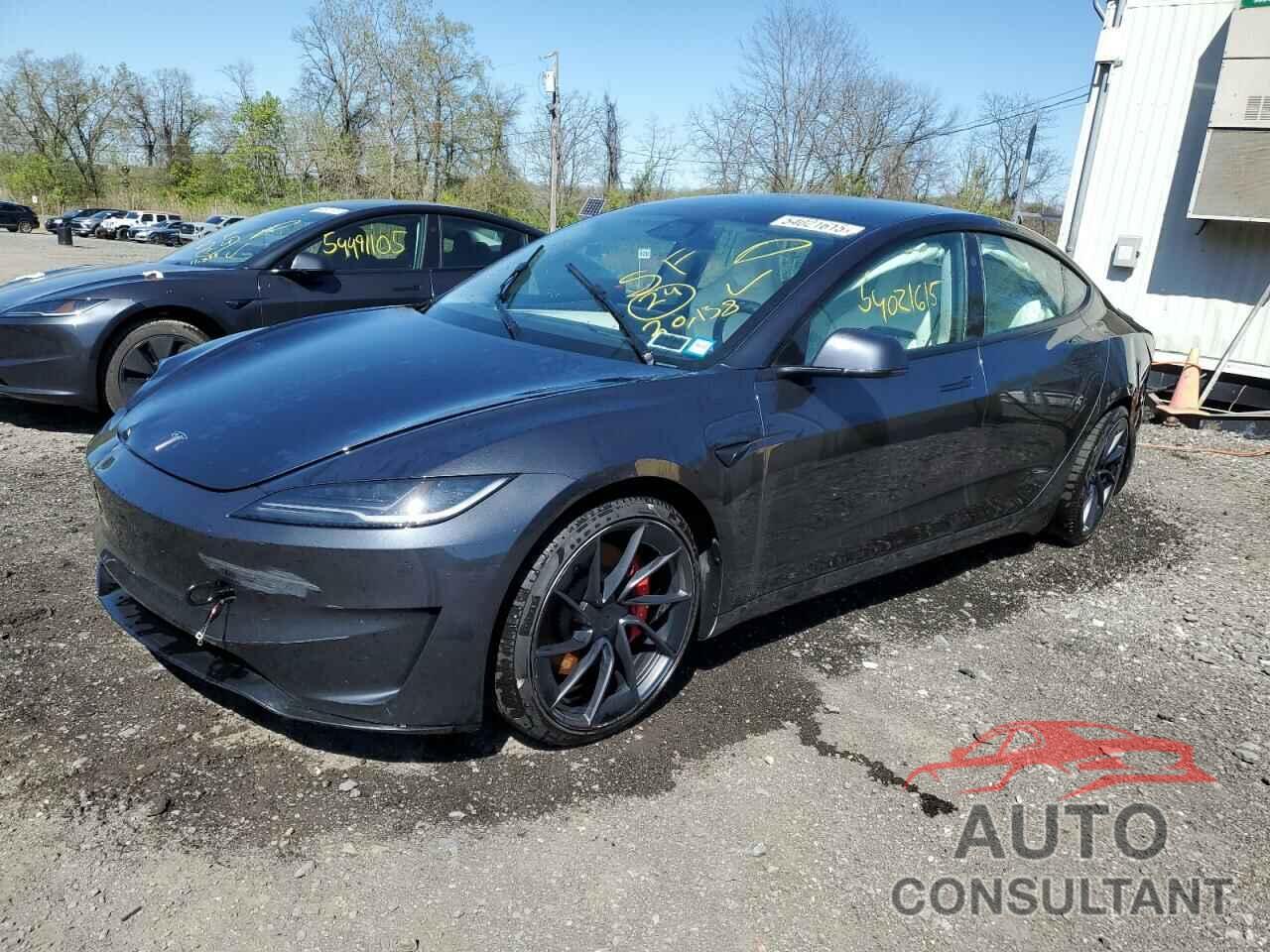TESLA MODEL 3 2024 - 5YJ3E1ET2RF856616