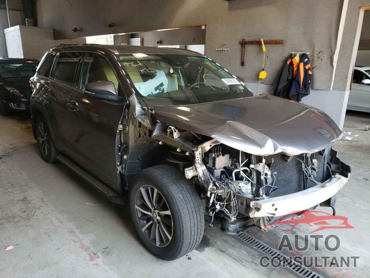 TOYOTA HIGHLANDER 2017 - 5TDJZRFH9HS364034