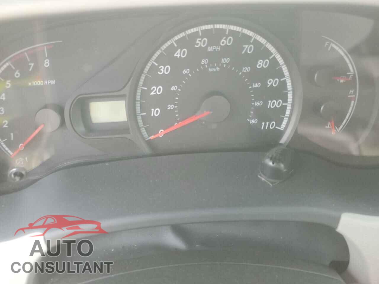 TOYOTA SIENNA 2011 - 5TDKA3DC8BS006401