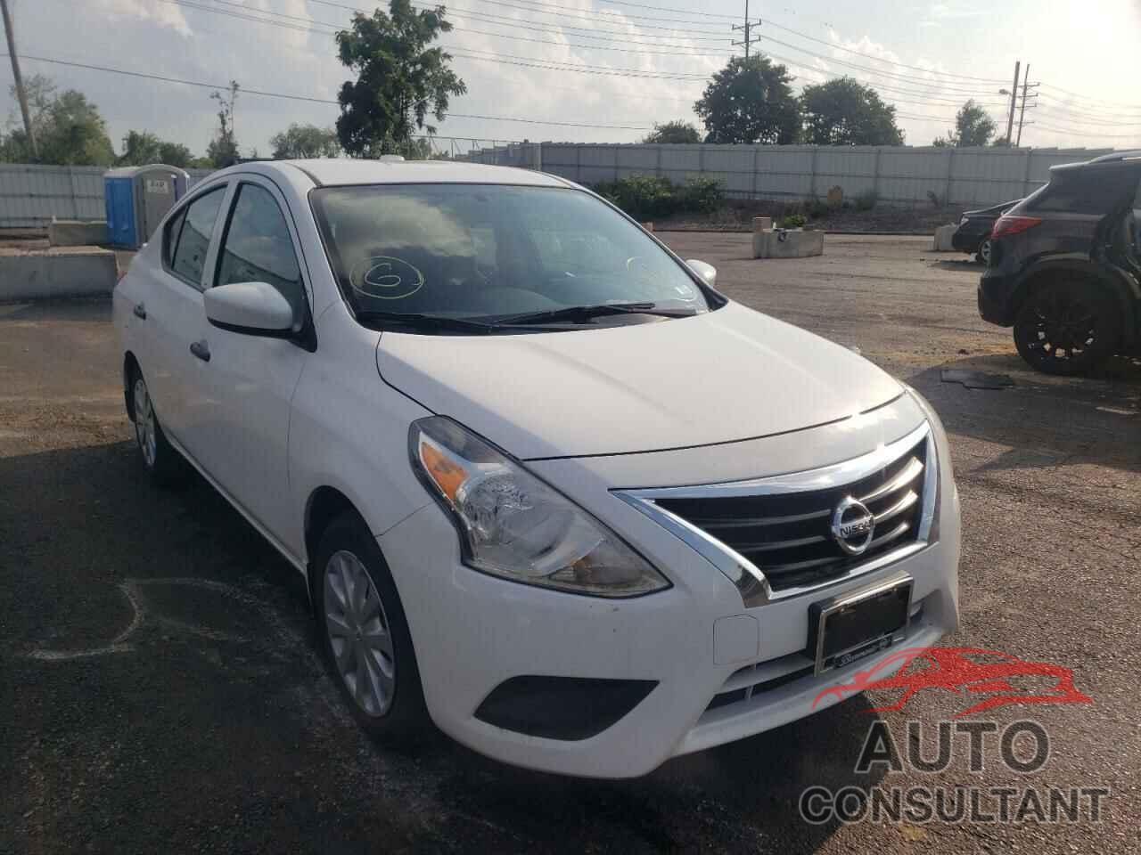 NISSAN VERSA 2017 - 3N1CN7AP2HL873401