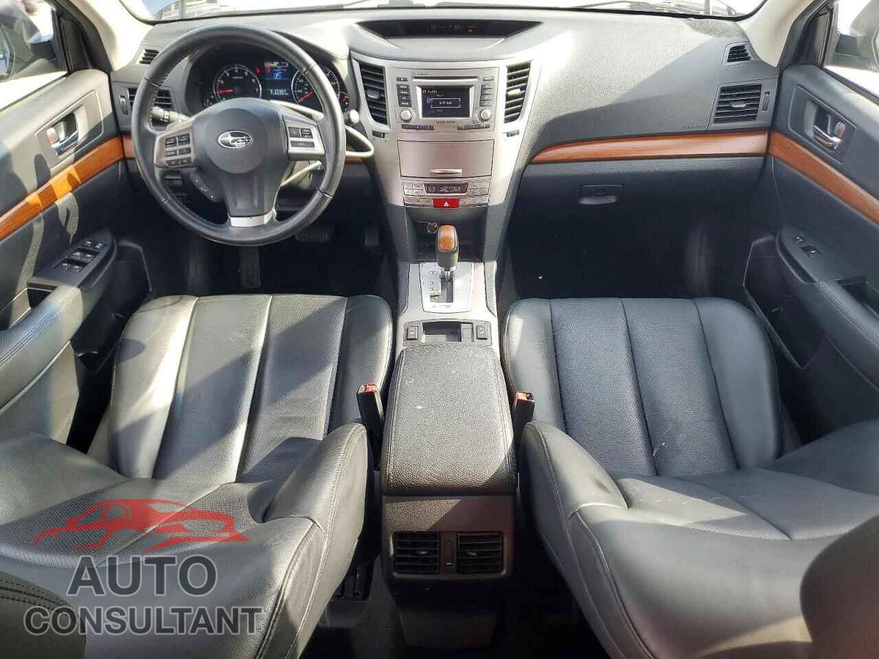 SUBARU OUTBACK 2014 - 4S4BRCLC4E3232494