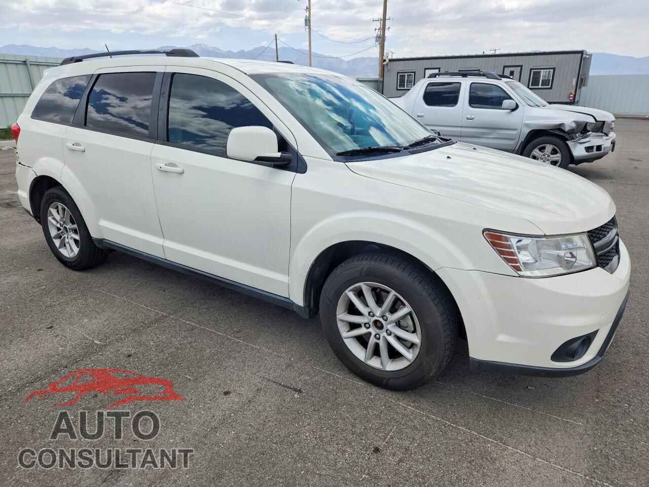 DODGE JOURNEY 2017 - 3C4PDCBB8HT612237