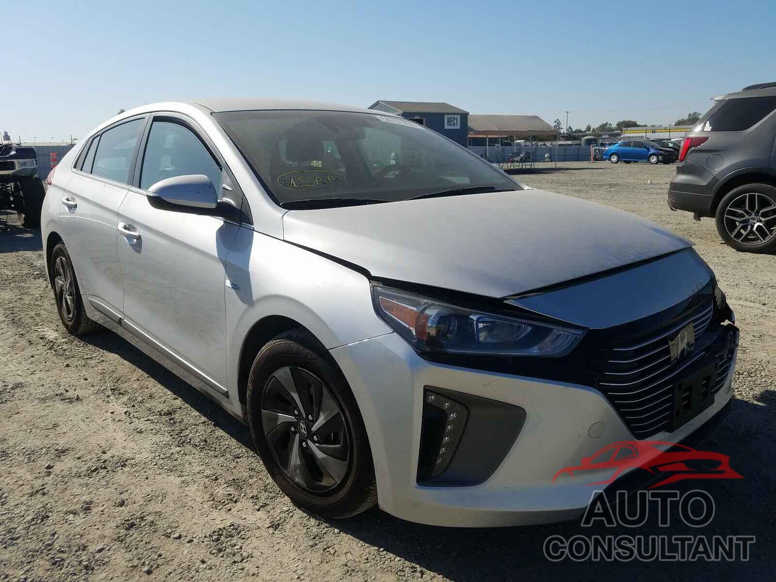 HYUNDAI IONIQ 2017 - KMHC75LC1HU031611