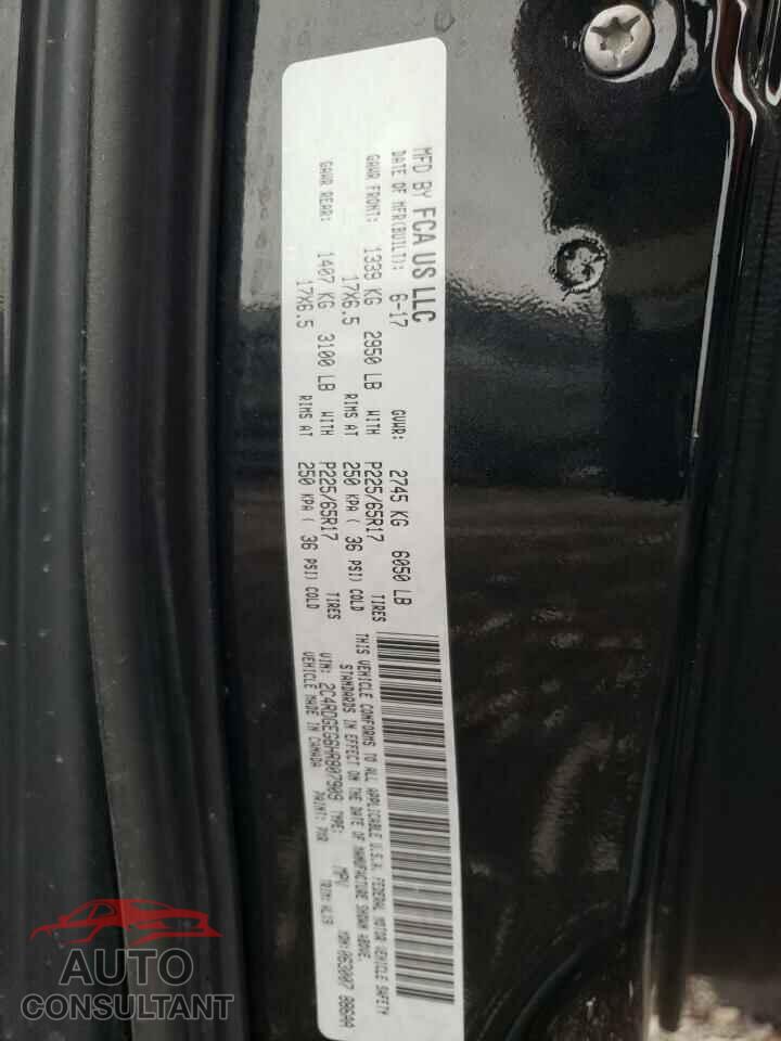 DODGE CARAVAN 2017 - 2C4RDGEG6HR807909