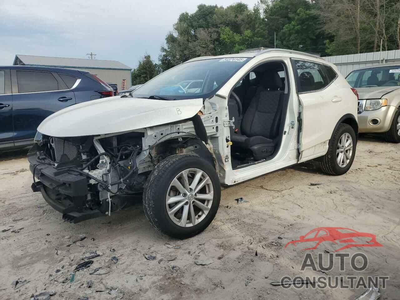 NISSAN ROGUE 2017 - JN1BJ1CP5HW020096