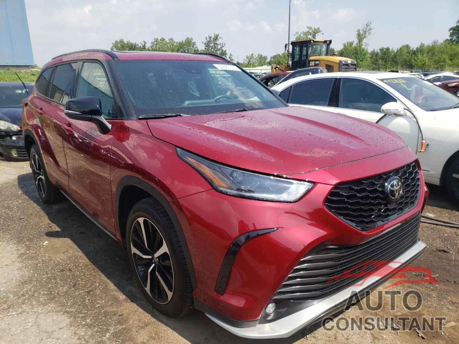 TOYOTA HIGHLANDER 2021 - 5TDJZRBH4MS057547