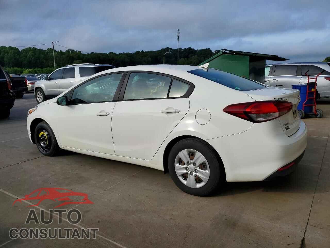 KIA FORTE 2017 - 3KPFK4A73HE121311