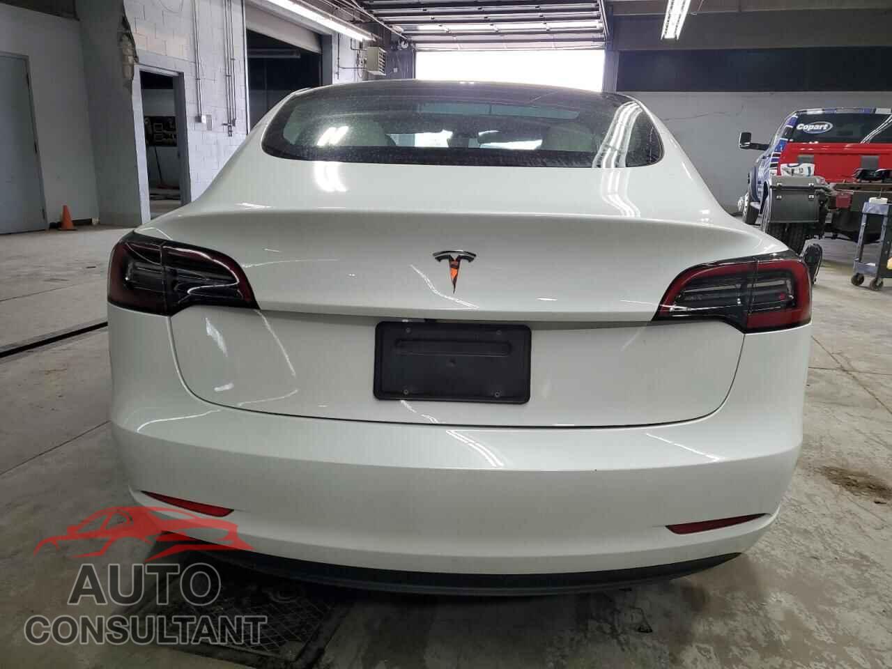 TESLA MODEL 3 2023 - 5YJ3E1EA0PF696960
