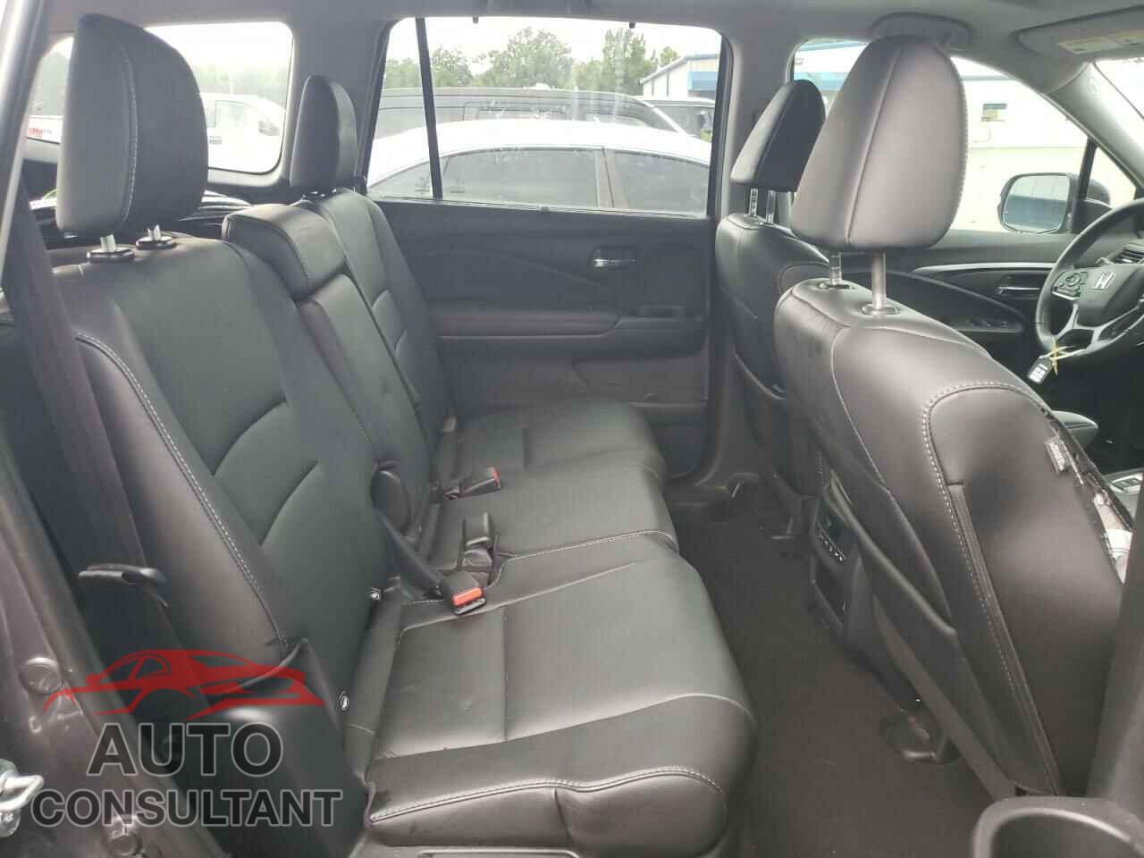 HONDA PILOT 2021 - 5FNYF5H2XMB003628