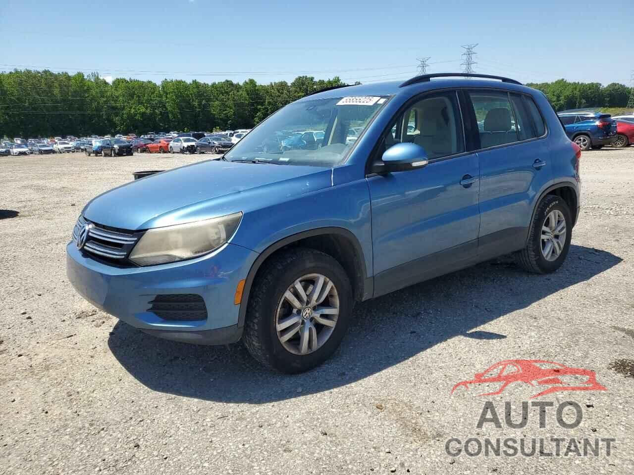 VOLKSWAGEN TIGUAN 2017 - WVGAV7AX7HK036631