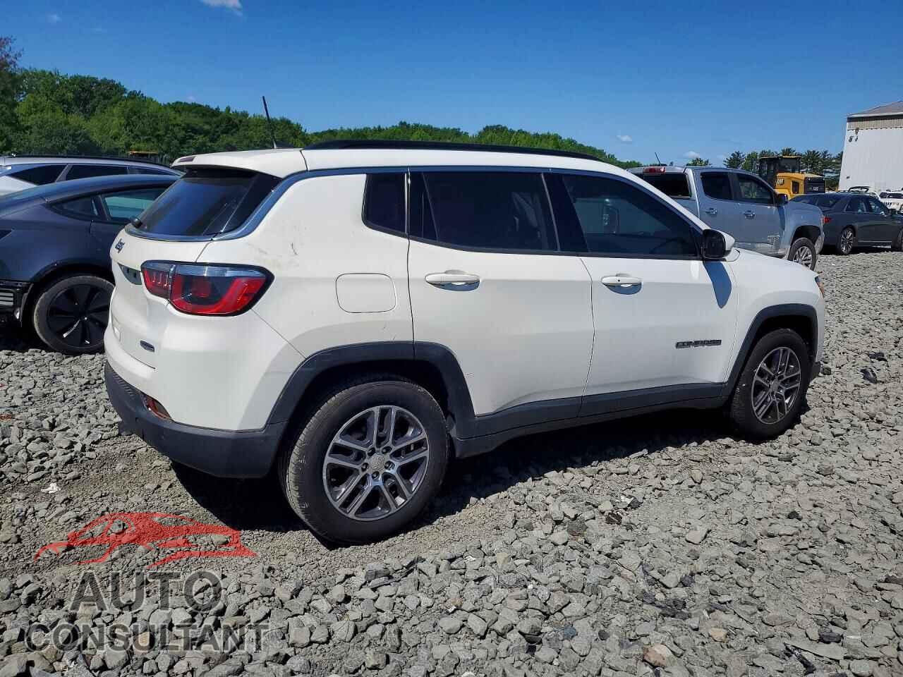 JEEP COMPASS 2017 - 3C4NJCBB8HT653032