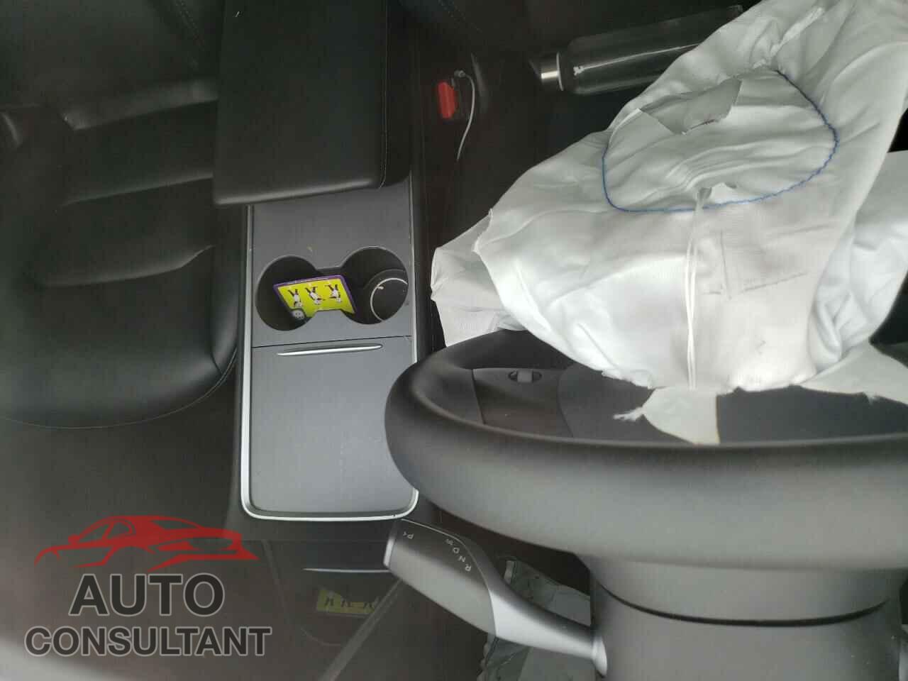 TESLA MODEL 3 2021 - 5YJ3E1EA9MF876448