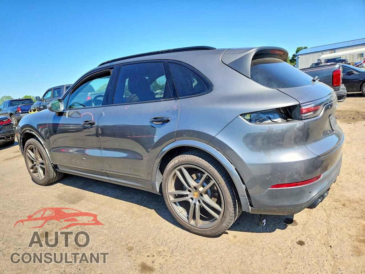 PORSCHE CAYENNE 2021 - WP1AA2AY2MDA04467