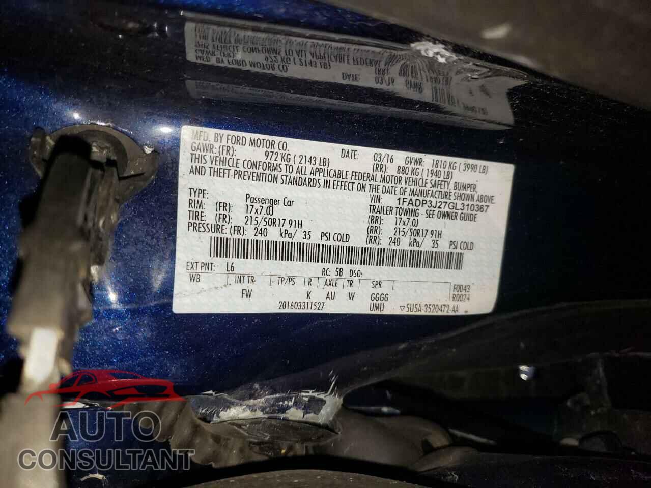 FORD FOCUS 2016 - 1FADP3J27GL310367