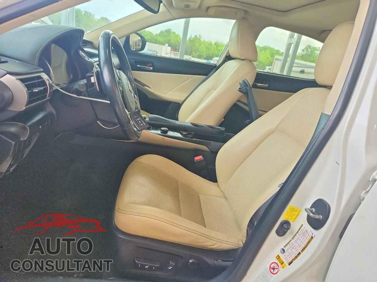 LEXUS IS 2014 - JTHCF1D2XE5014834