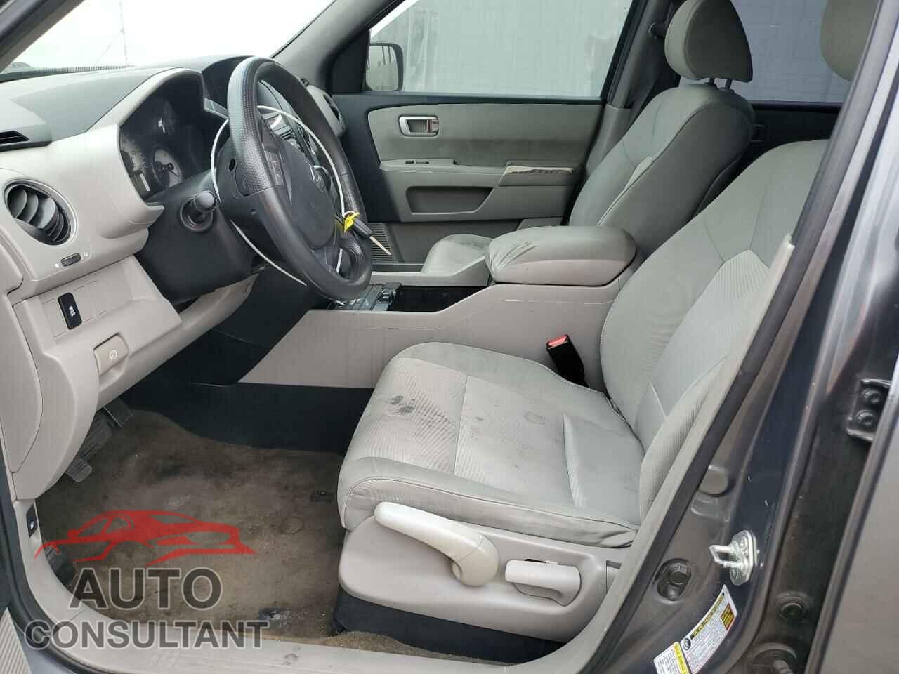 HONDA PILOT 2013 - 5FNYF3H26DB031074