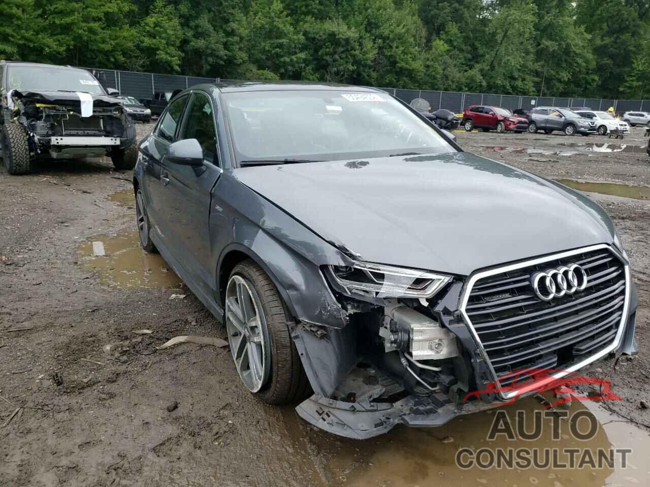 AUDI A3 2018 - WAUJ8GFF4J1058008