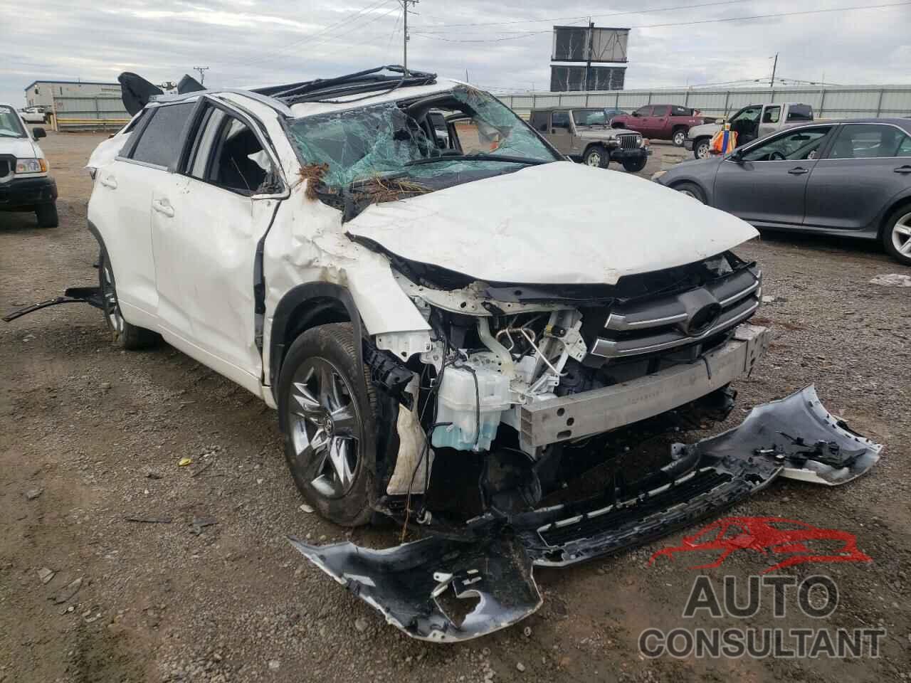 TOYOTA HIGHLANDER 2019 - 5TDDZRFH7KS964409