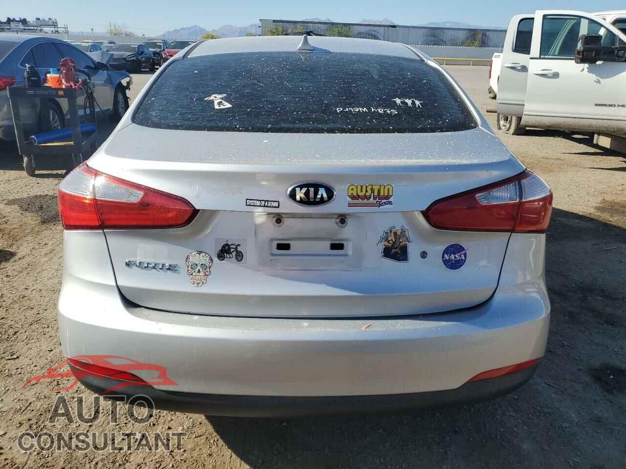 KIA FORTE 2015 - KNAFK4A67F5425769