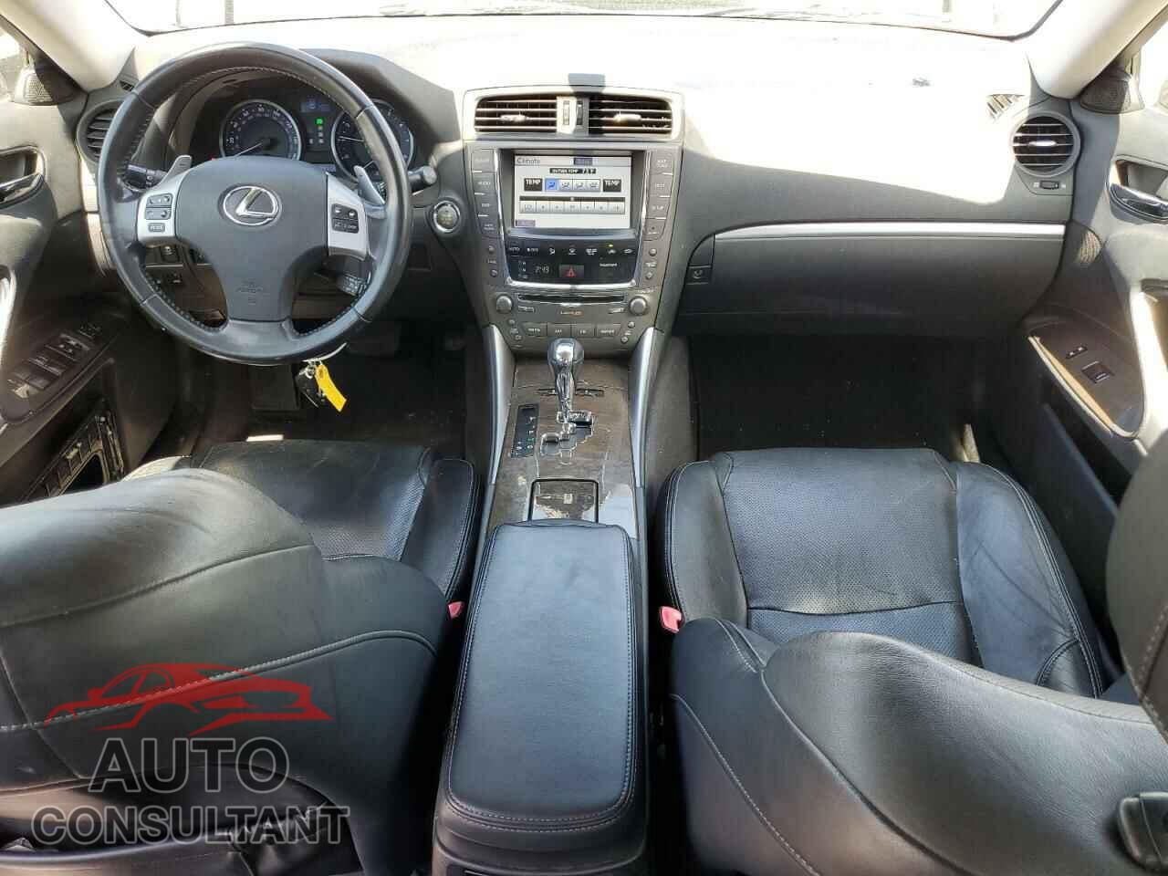 LEXUS IS 2012 - JTHBF5C21C5168933