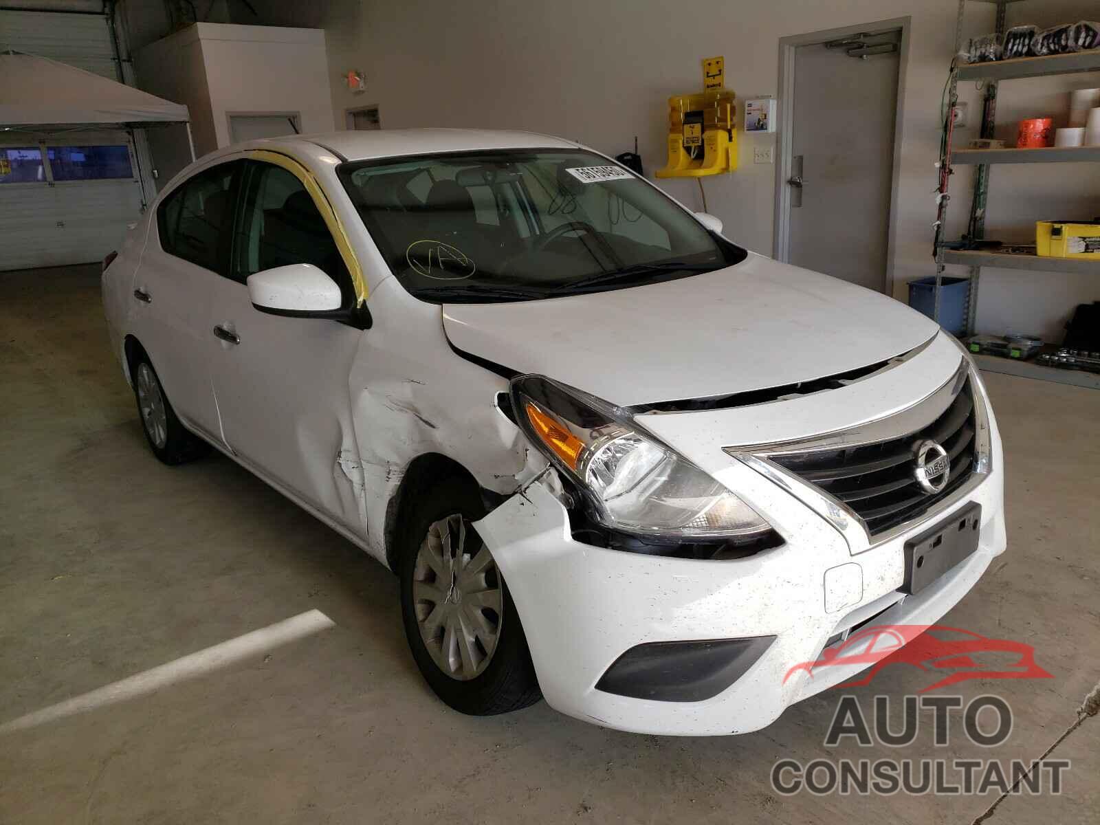 NISSAN VERSA 2017 - 3N1CN7AP5HL873926