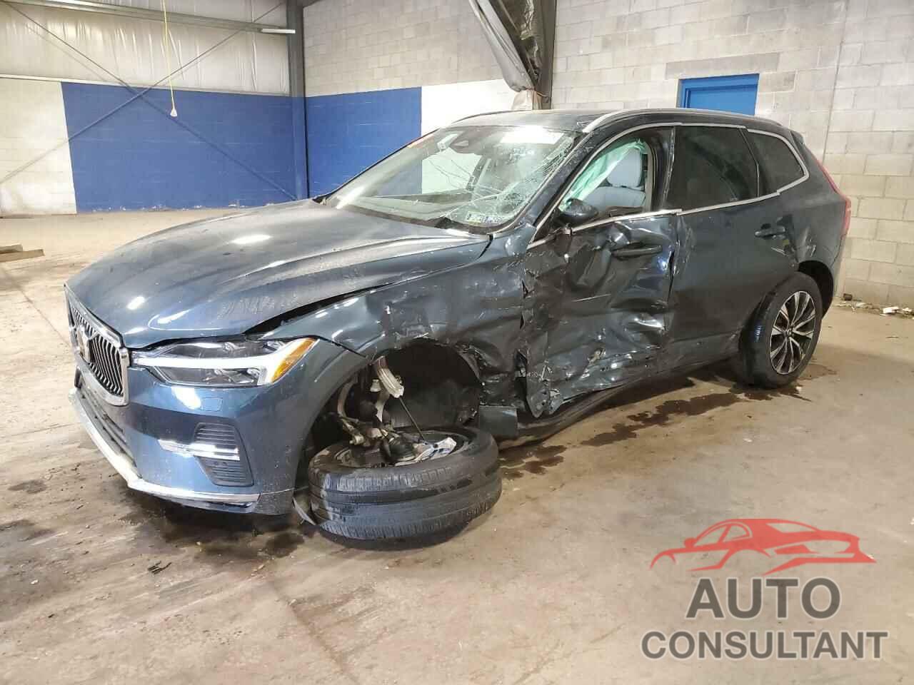 VOLVO XC60 PLUS 2023 - YV4L12RN1P1384974