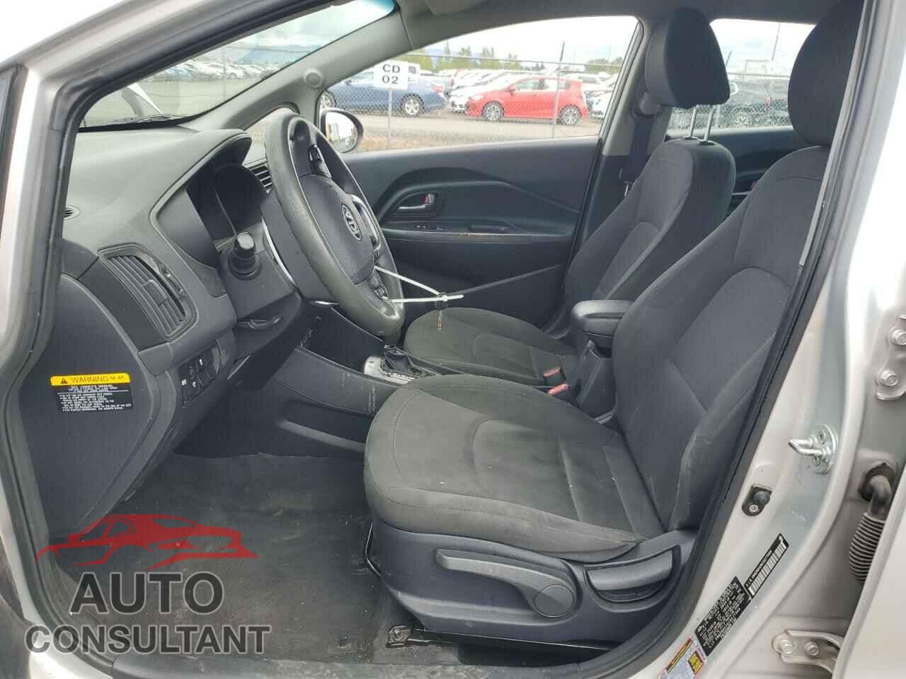 KIA RIO 2012 - KNADN4A36C6077344