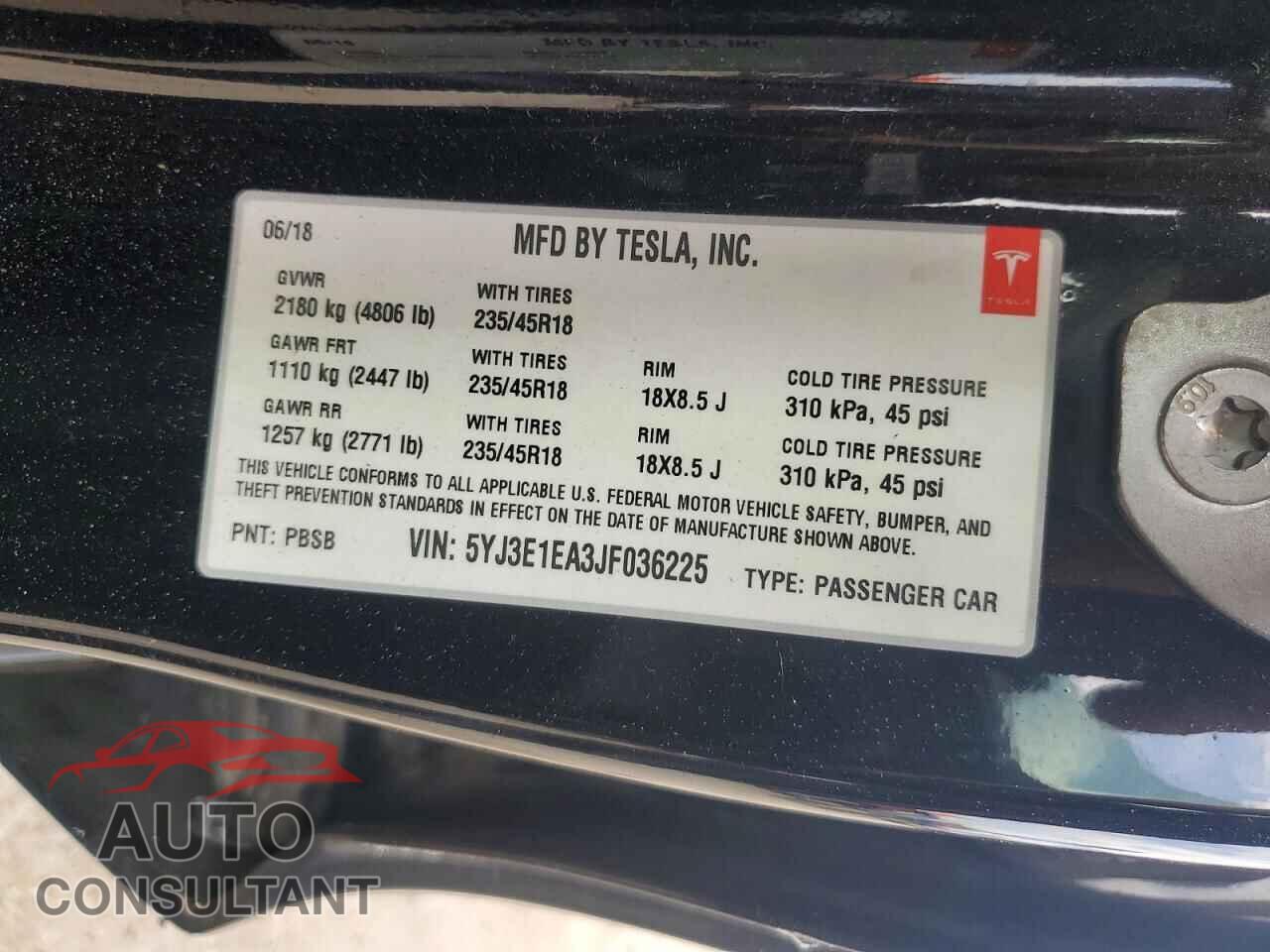 TESLA MODEL 3 2018 - 5YJ3E1EA3JF036225